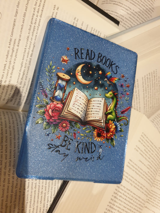 Read Books, Stay Weird Kindle Paperwhite 11th Gen Cover