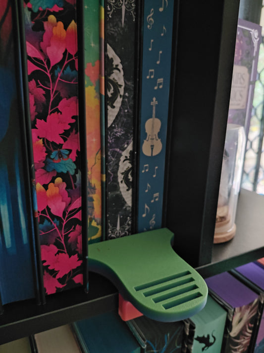 Bookshelf Guide "Book Pusher"