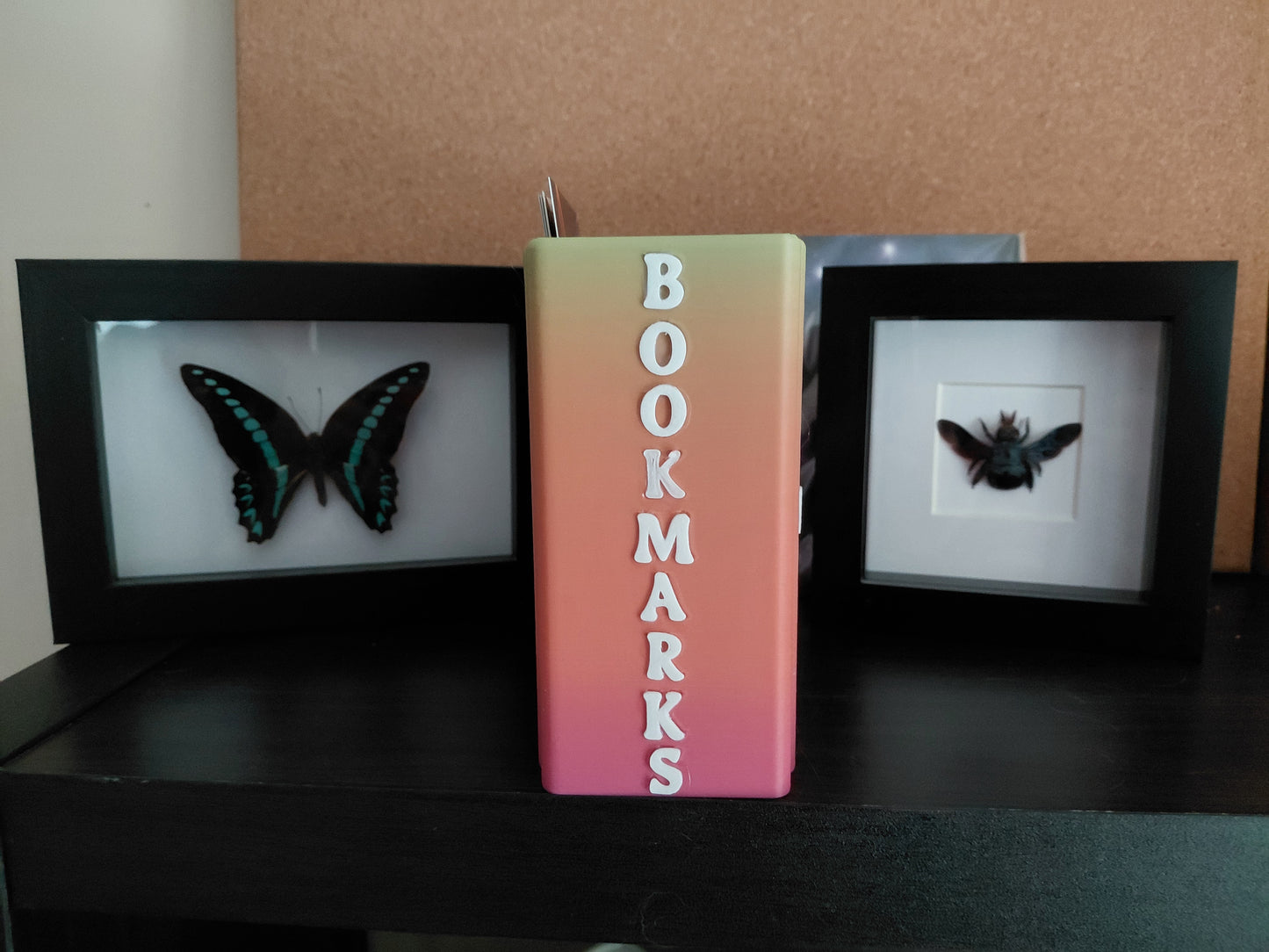 Bookmark holders